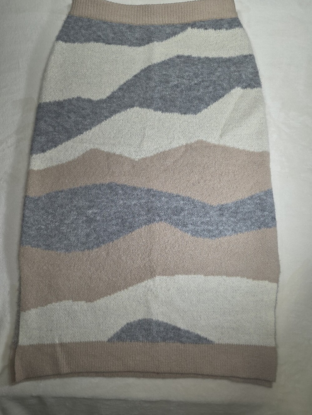 Line & Dot Wave Abstract Knit Midi Skirt Neutral Colorblock Elastic Waist M